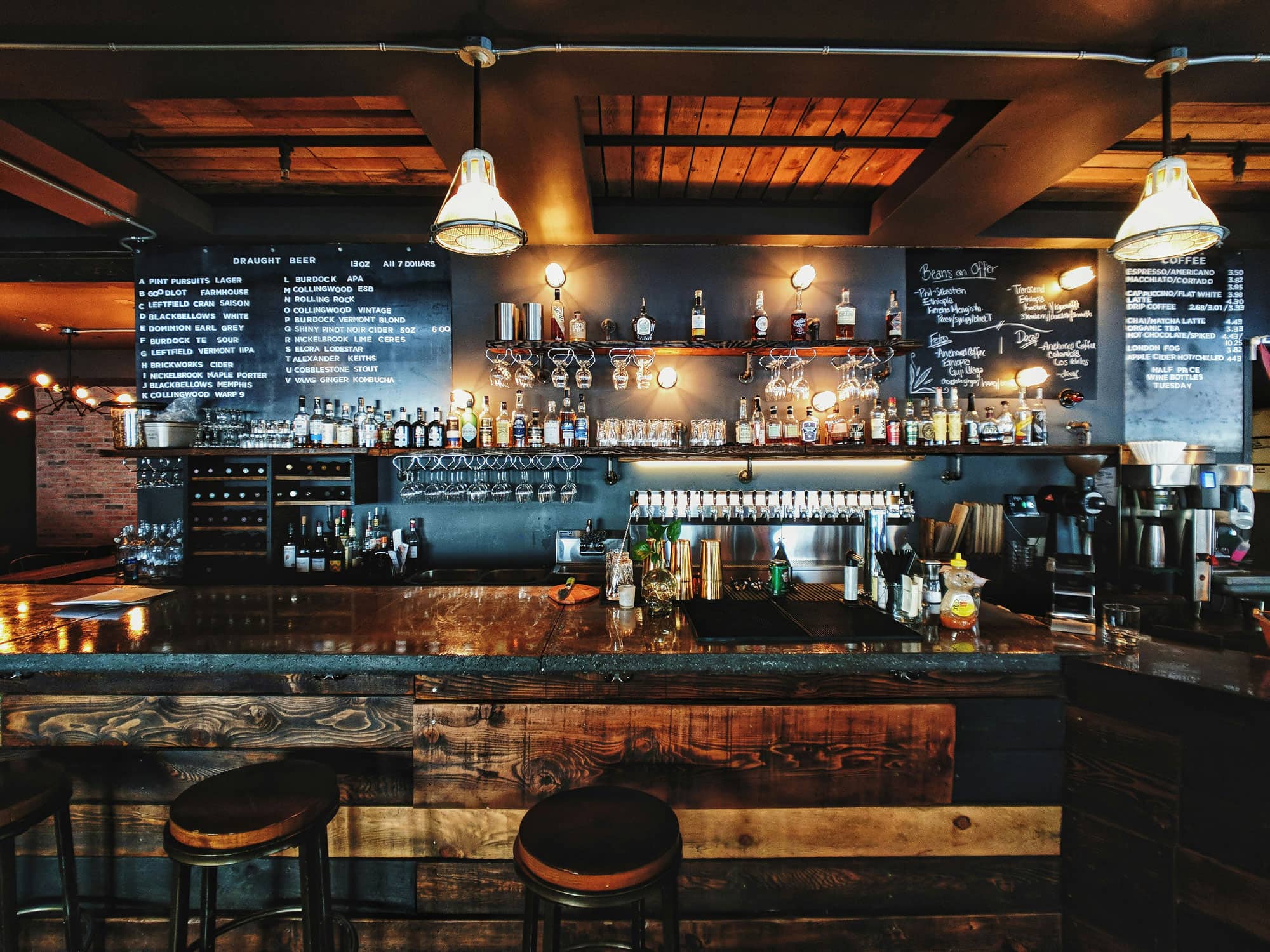 restaurant-template-hero